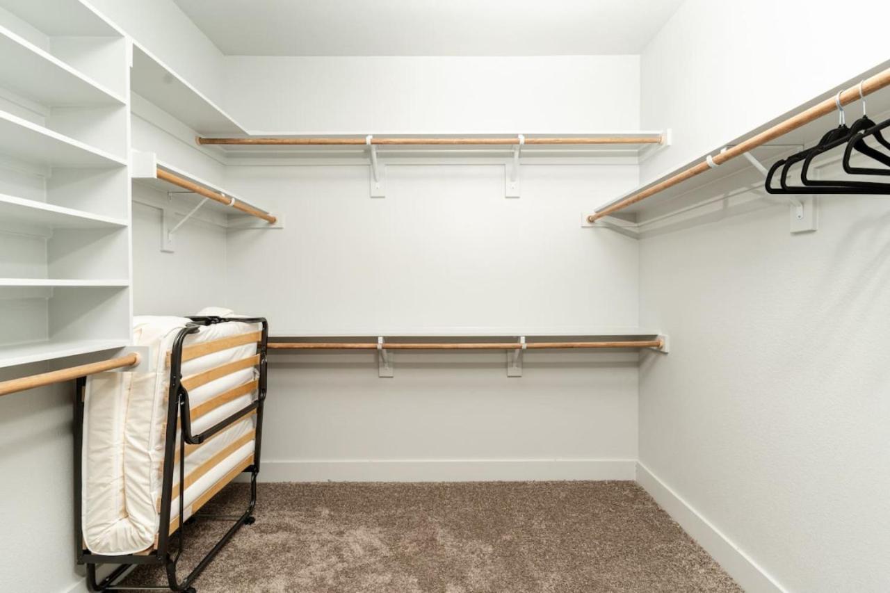 Corporate Housing By Mgm Apartment